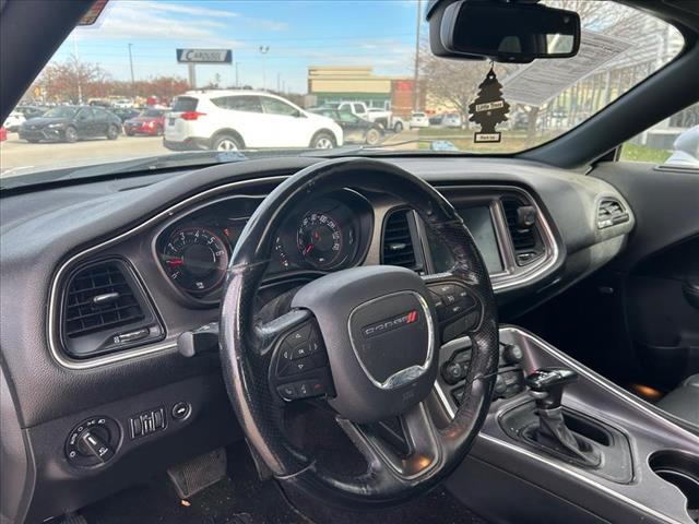 2016 Dodge Challenger SXT Plus:D13295B