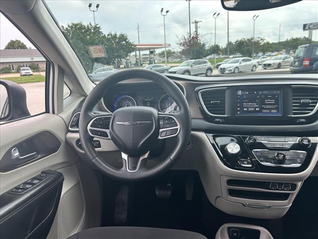 2023 Chrysler Voyager LX:D13936