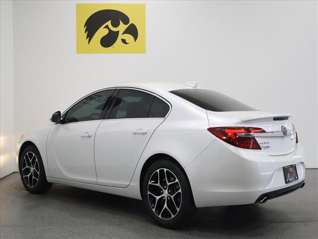 2016 Buick Regal Sport Touring:D13691