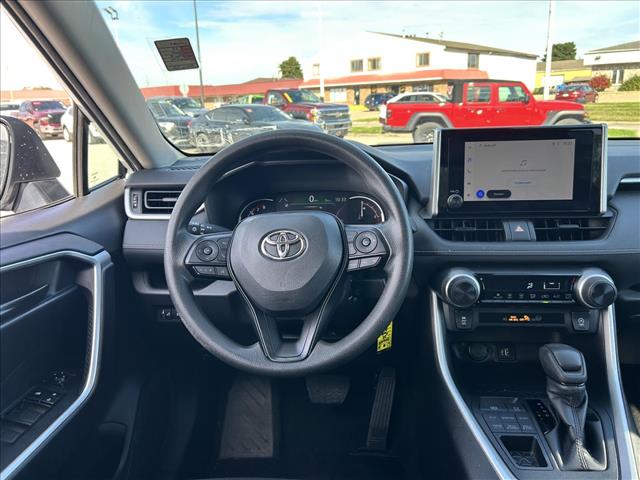 2025 Toyota RAV4 LE:D14085
