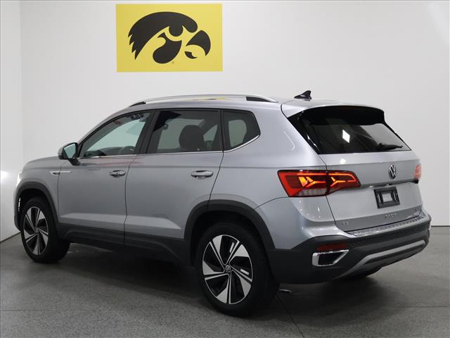 2024 Volkswagen Taos SE 4Motion:D13975