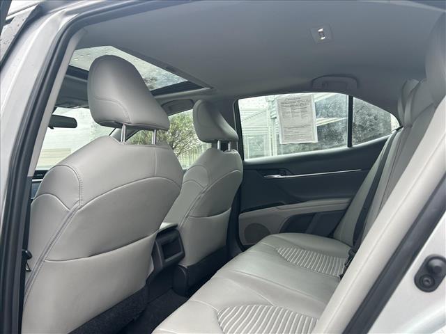 2018 Toyota Camry SE:D14049A