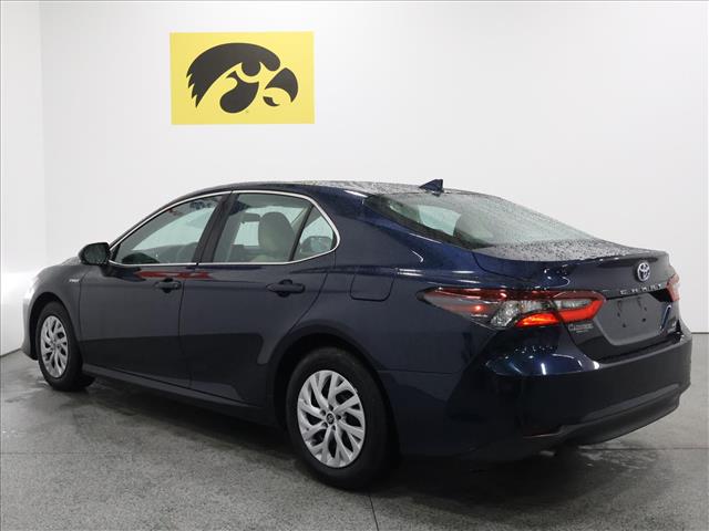 2021 Toyota Camry Hybrid LE:D14031