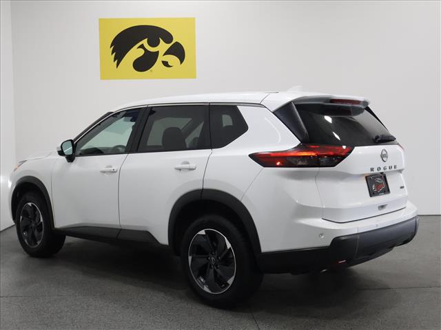 2025 Nissan Rogue SV:D13862