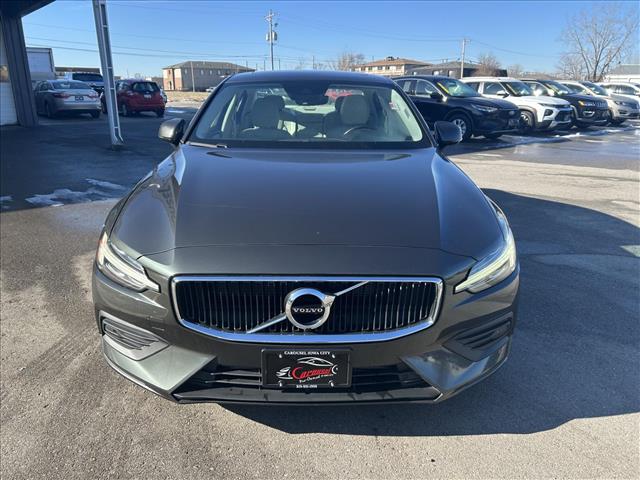 2019 Volvo S60 T6 Momentum:D13604