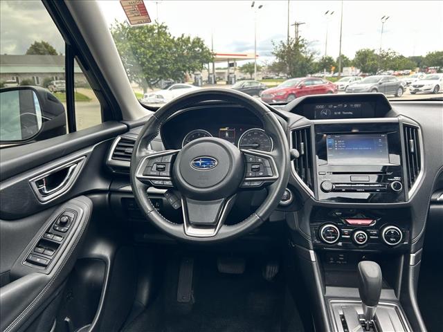 2023 Subaru Forester Premium:D13822