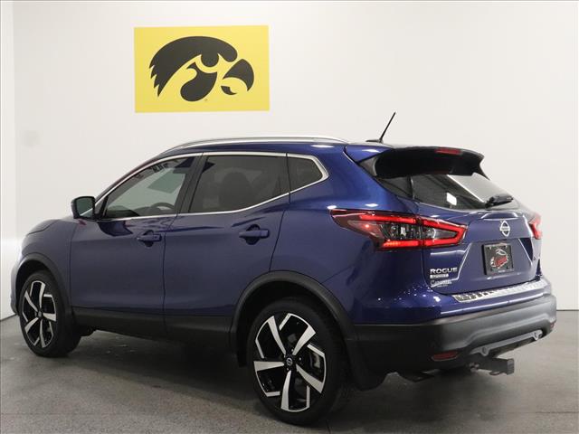 2022 Nissan Rogue Sport SL:D13185A