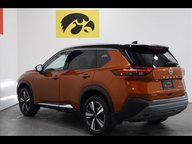 2021 Nissan Rogue SL photo 8