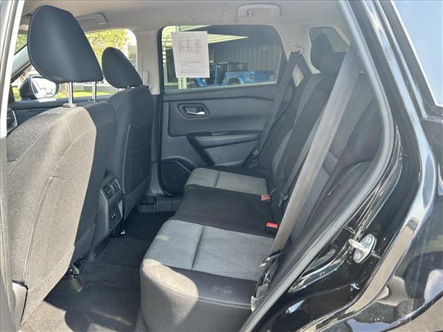 2025 Nissan Rogue SV:D13987
