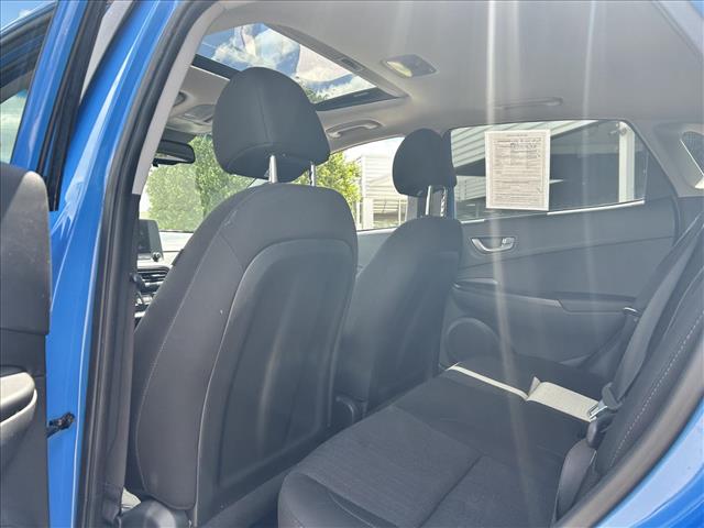 2022 Hyundai KONA SEL:D13816