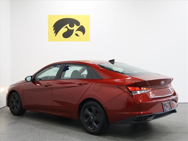 2023 Hyundai ELANTRA SEL:D13901