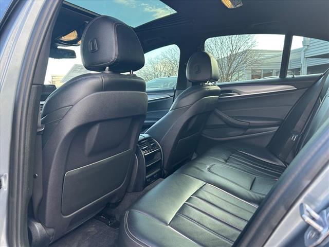 2018 BMW 5 Series 530i xDrive:D13358