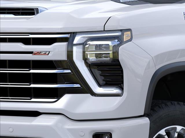 2025 Chevrolet Silverado 3500HD LTZ - Photo 10