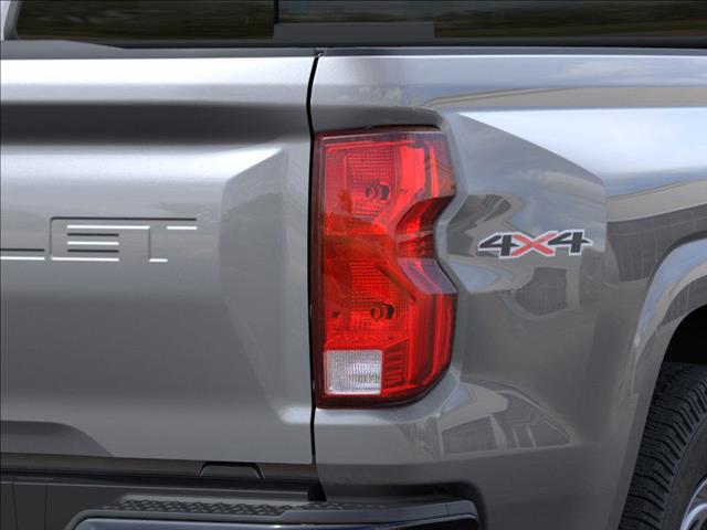 2025 Chevrolet Colorado Work Truck - Photo 11