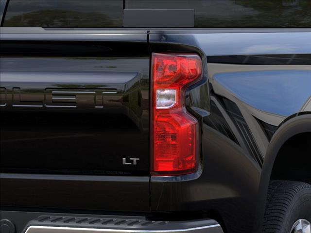 2025 Chevrolet Silverado 1500 LT - Photo 11