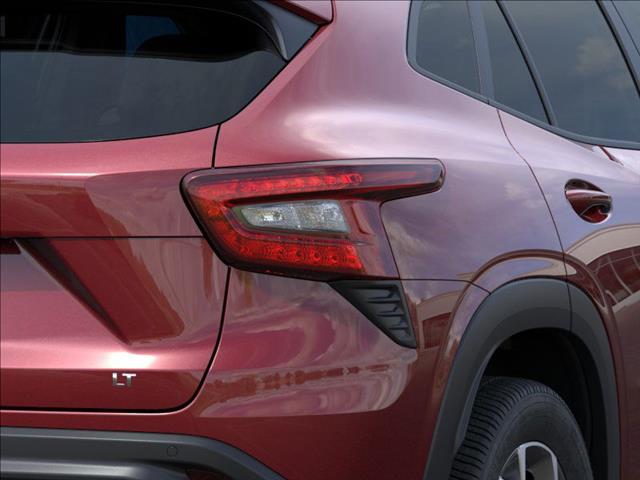 2025 Chevrolet Trax LT - Photo 11