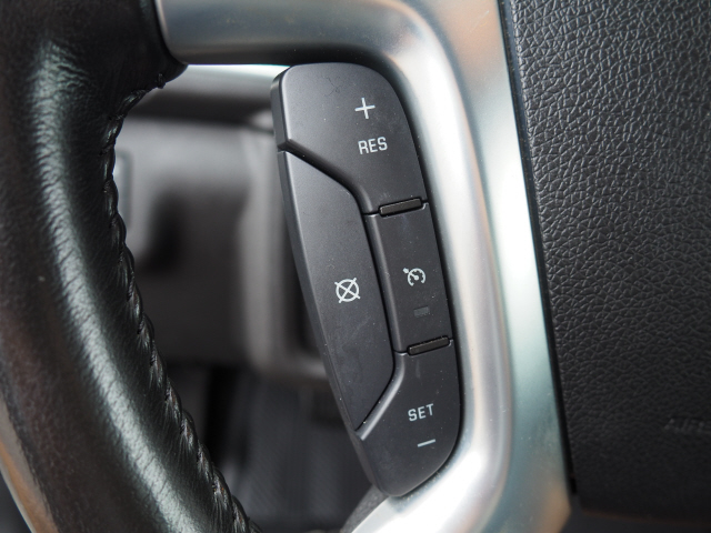 2017 Chevrolet Traverse LT - Photo 12