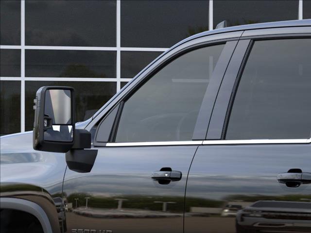 2025 Chevrolet Silverado 3500HD LTZ - Photo 12