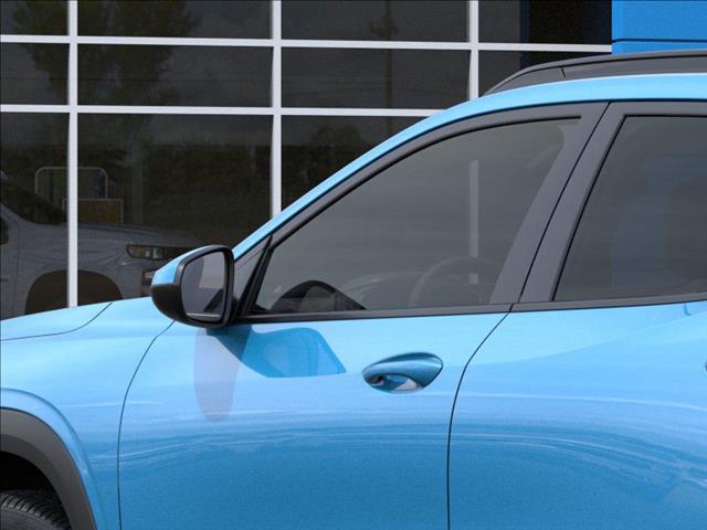 2025 Chevrolet Trax LT - Photo 12