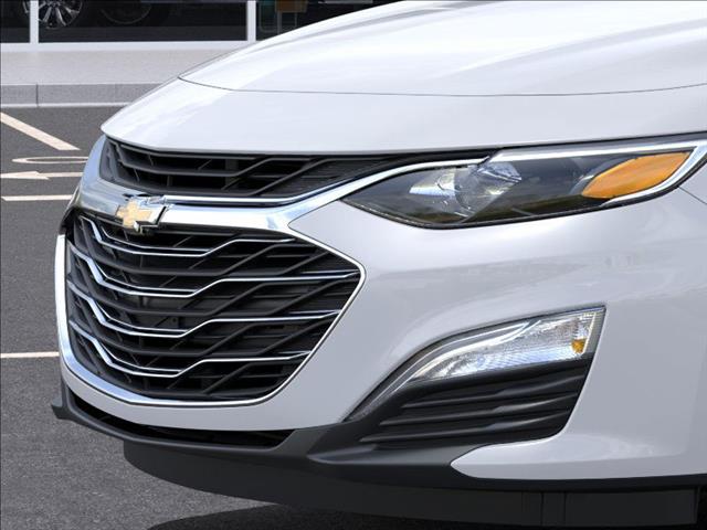 2025 Chevrolet Malibu LS - Photo 13