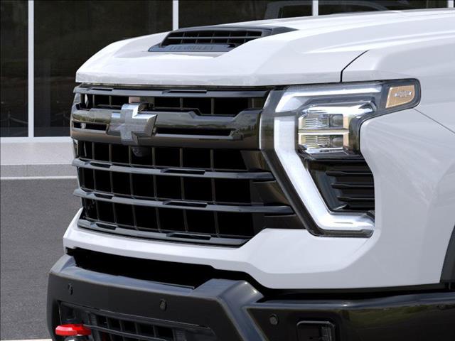 2025 Chevrolet Silverado 2500HD LTZ - Photo 13