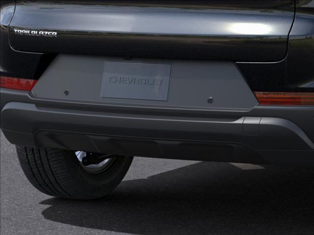 2025 Chevrolet Trailblazer LS - Photo 14