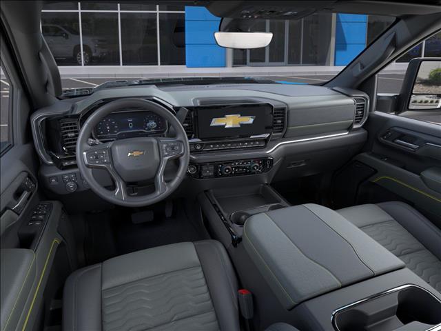 2025 Chevrolet Silverado 2500HD ZR2 - Photo 15