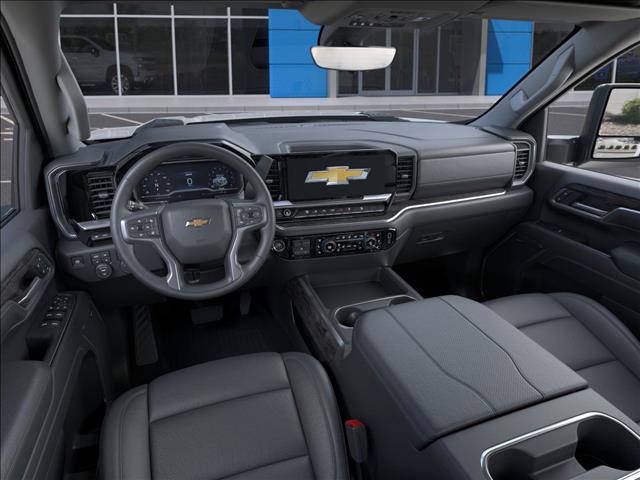 2025 Chevrolet Silverado 3500HD LTZ - Photo 15