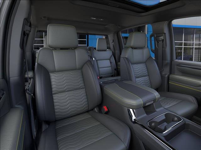 2025 Chevrolet Silverado 2500HD ZR2 - Photo 16