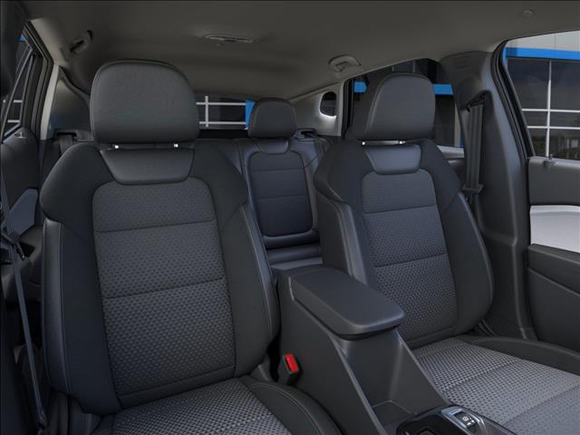 2025 Chevrolet Trax LT - Photo 16