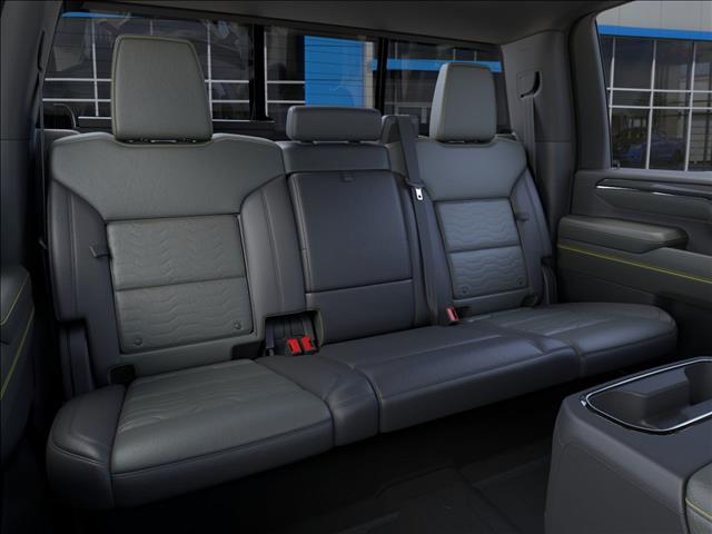 2025 Chevrolet Silverado 2500HD ZR2 - Photo 17