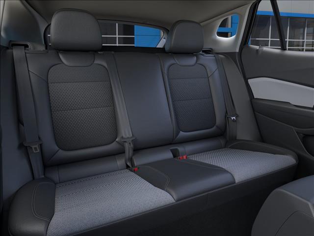 2025 Chevrolet Trax LT - Photo 17