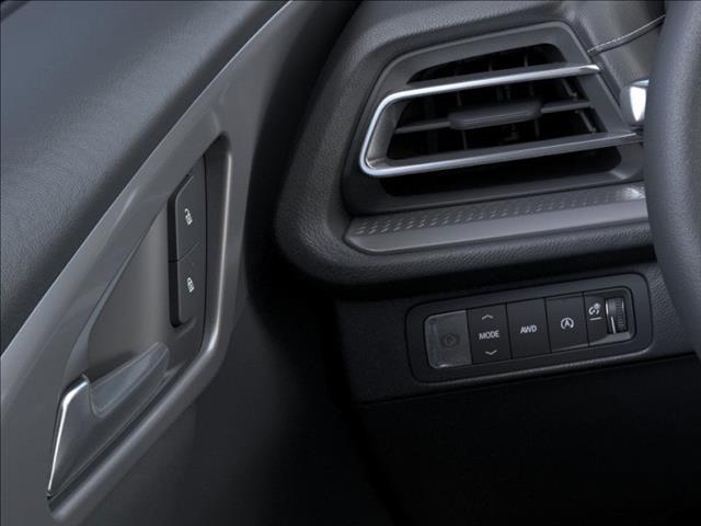 2025 Chevrolet Traverse LT - Photo 22