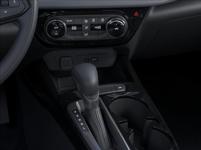 2025 Chevrolet Trax LT - Photo 23