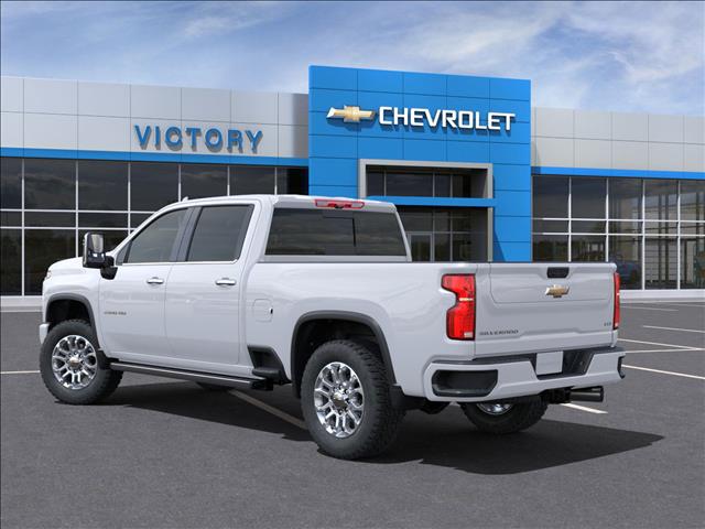 2025 Chevrolet Silverado 3500HD LTZ - Photo 3
