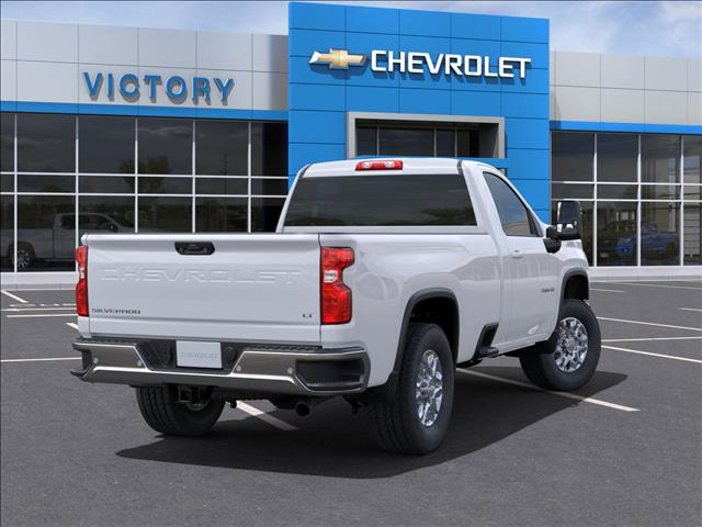 2025 Chevrolet Silverado 3500HD LT - Photo 4