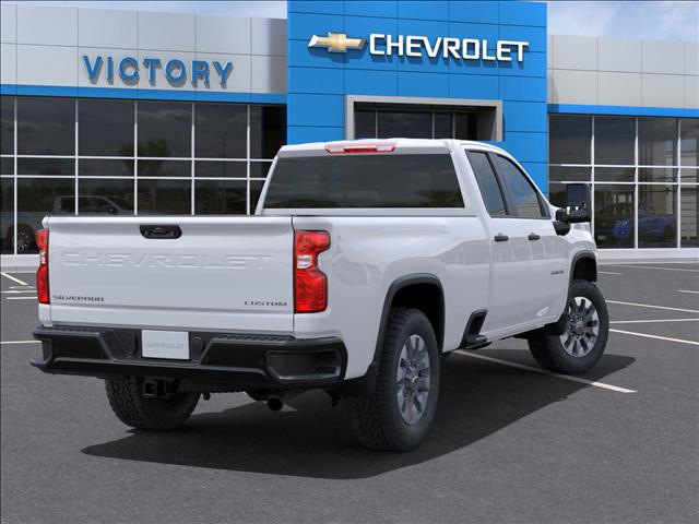 2025 Chevrolet Silverado 2500HD Custom - Photo 4