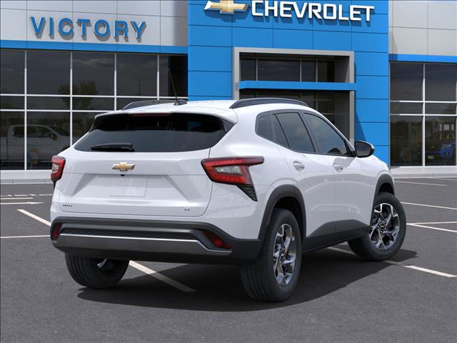 2025 Chevrolet Trax LT - Photo 4