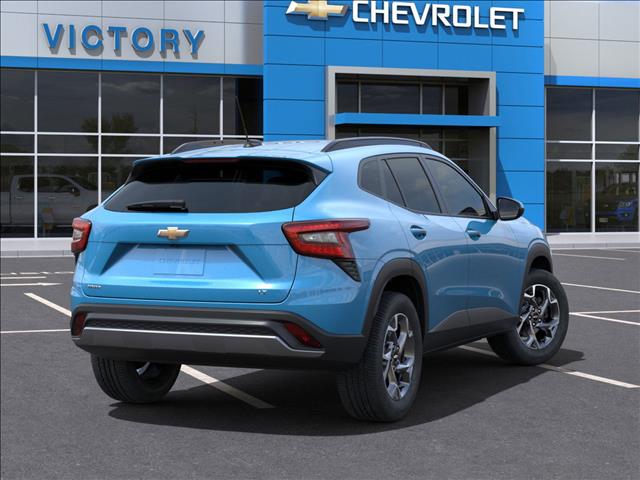 2025 Chevrolet Trax LT - Photo 4