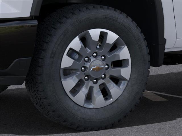 2025 Chevrolet Silverado 2500HD Custom - Photo 9