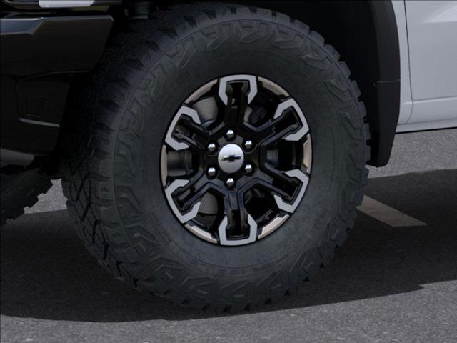 2025 Chevrolet Silverado 1500 ZR2 - Photo 9