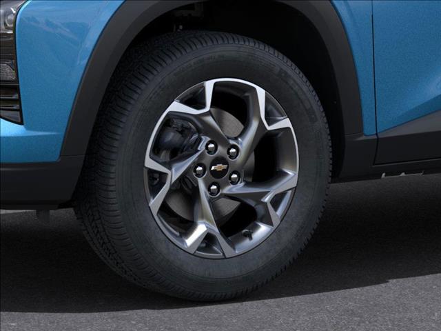 2025 Chevrolet Trax LT - Photo 9