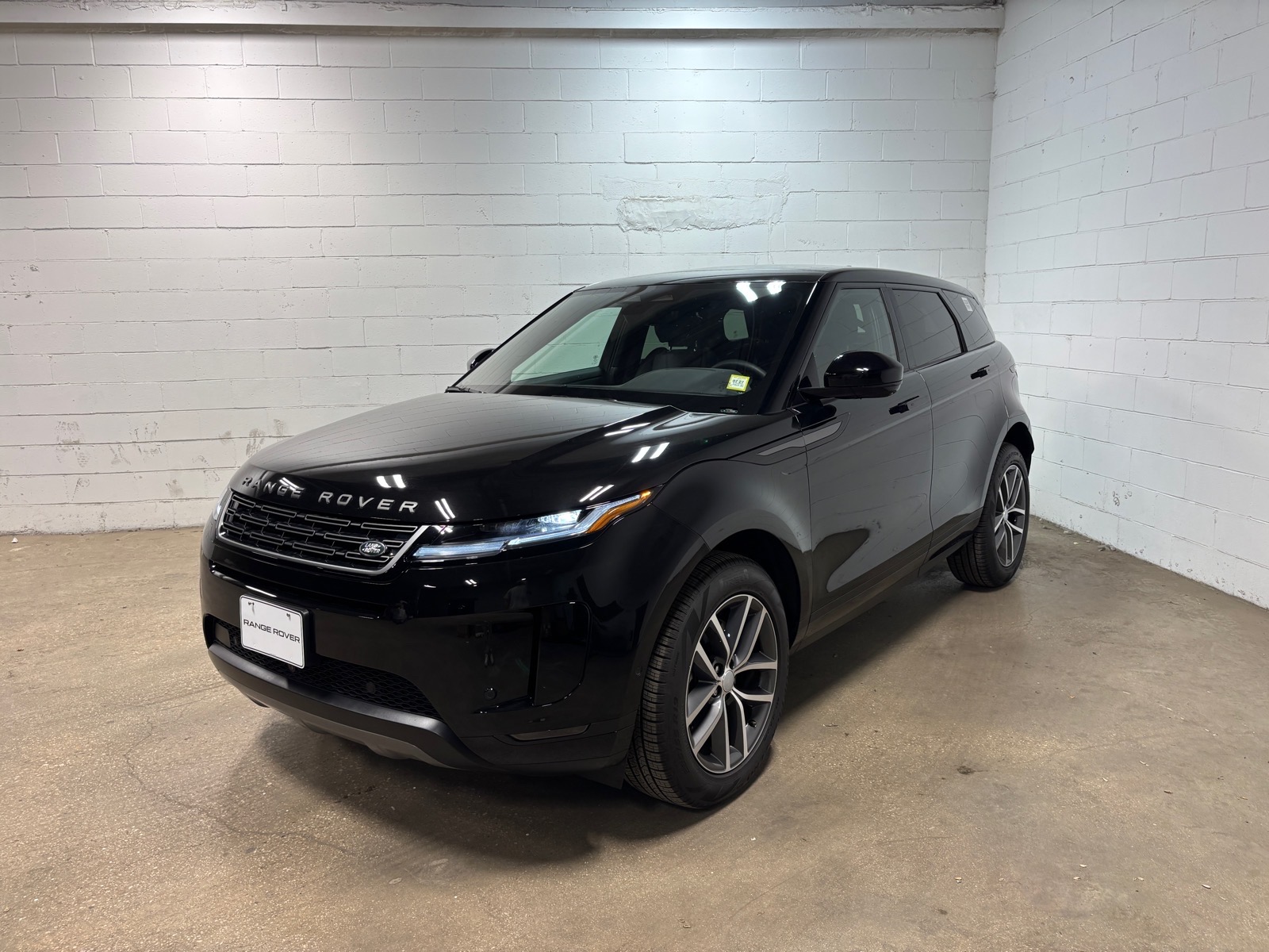 Santorini Black 2026 Land Rover Range Rover Evoque SUV / Crossover All-Wheel Drive 9-Speed Automatic
