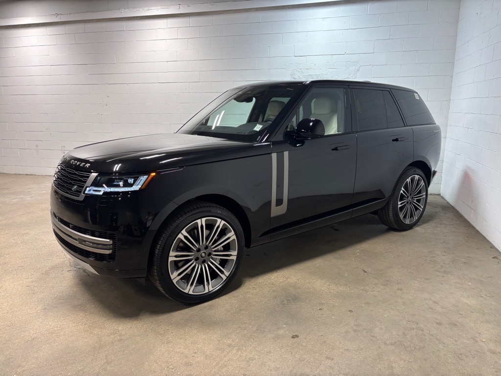 2025 Land Rover Range Rover P530 SE