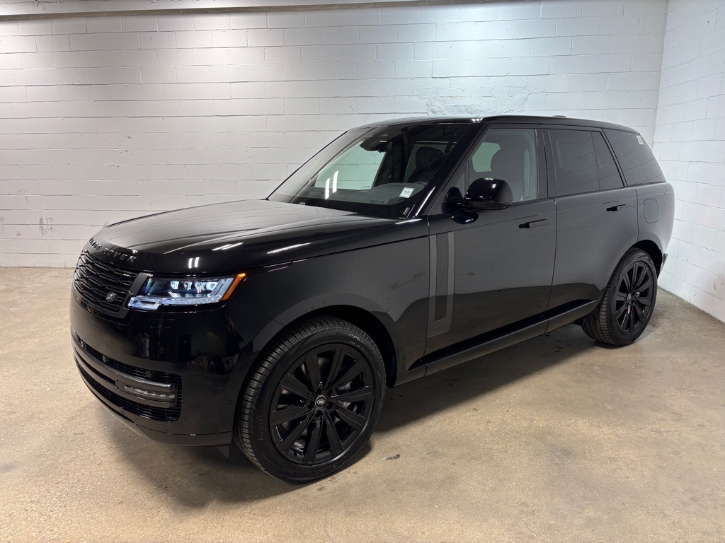 2025 Land Rover Range Rover P550e SE