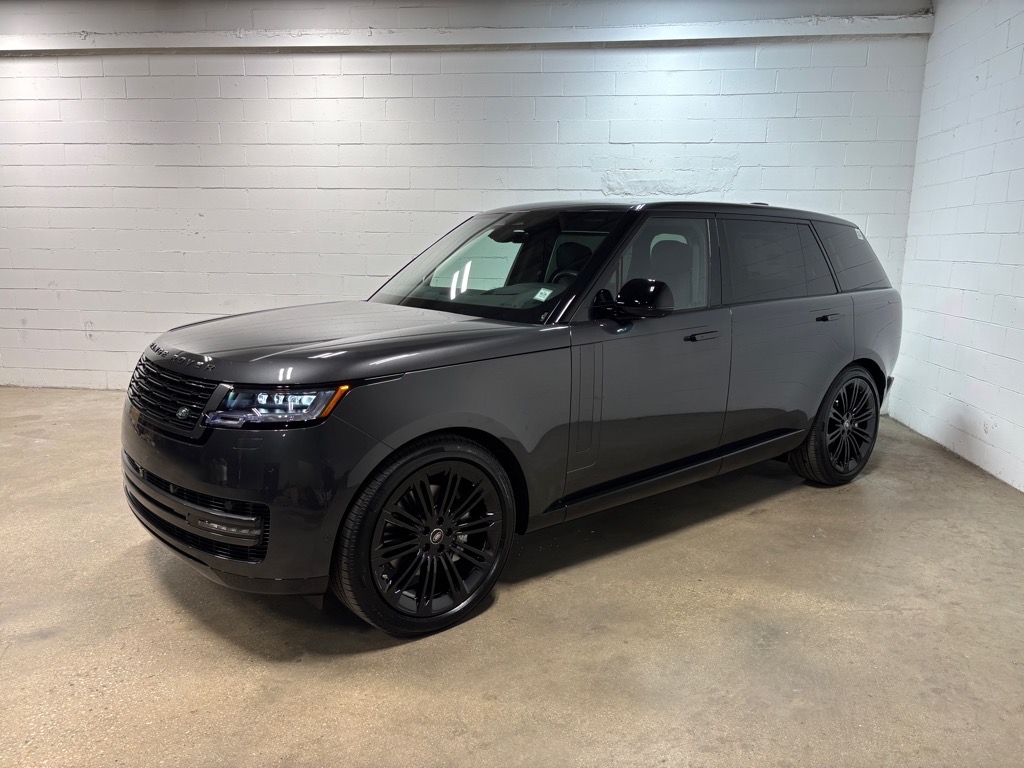 2025 Land Rover Range Rover P400 SE LWB