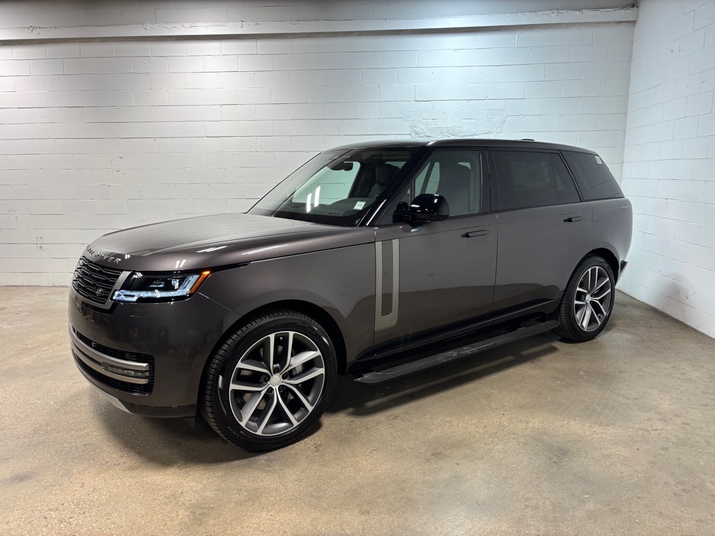 2025 Land Rover Range Rover P400 SE LWB