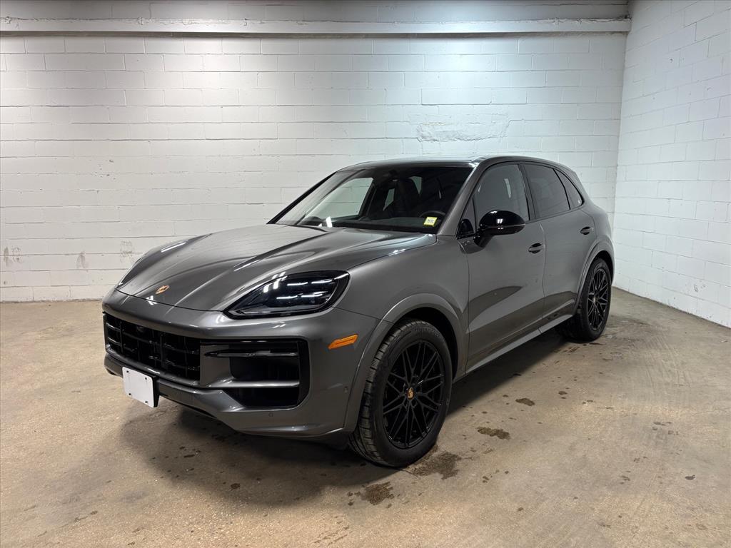 2025 Porsche Cayenne S AWD