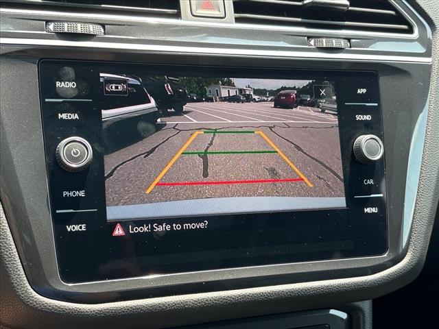 2024 Volkswagen Tiguan SE R-Line Black