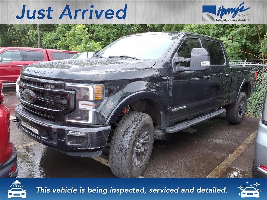  2022 Ford F-250 Super Duty Lariat Crew Cab 4WD   